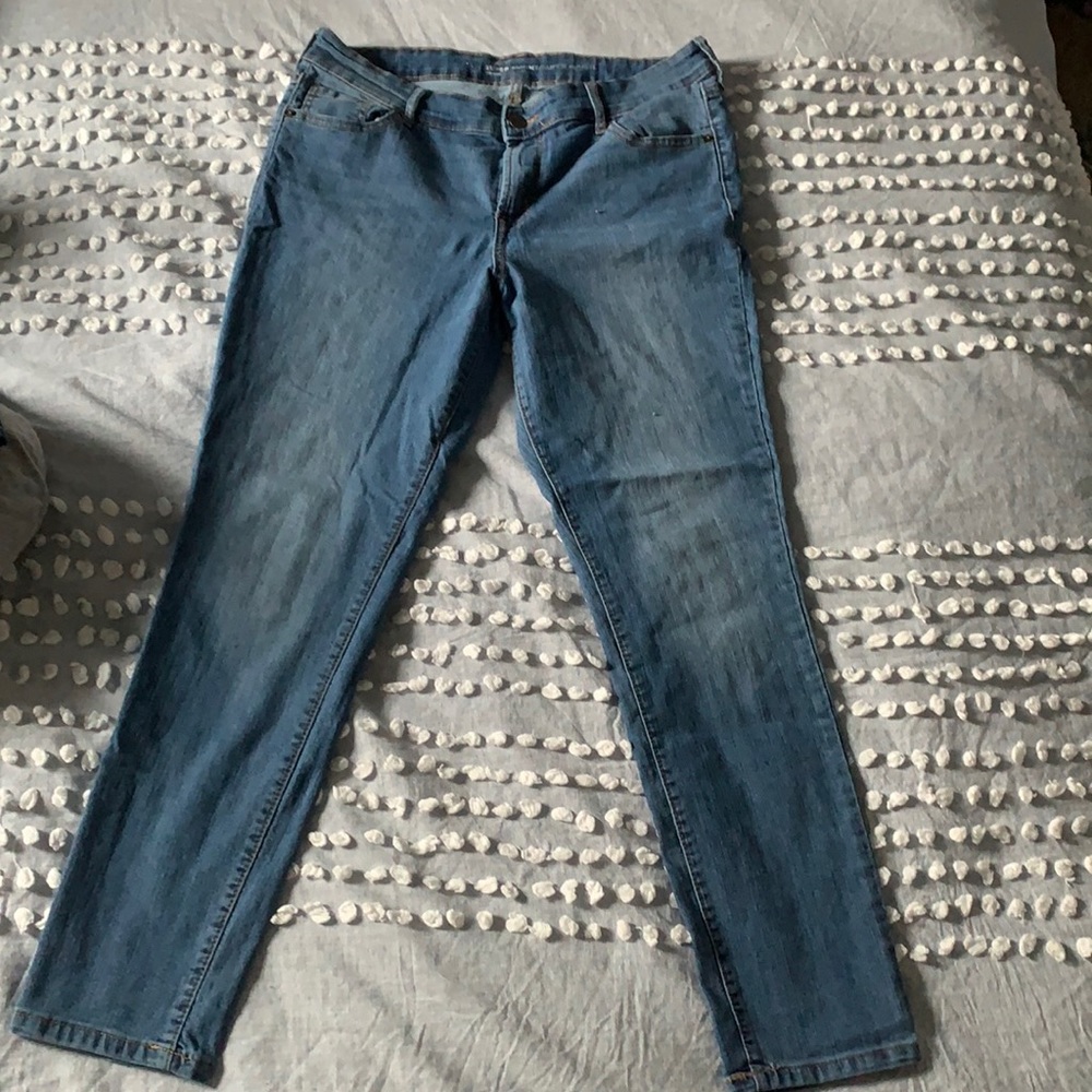 Old navy capris size 10 🌸10for10$🌸